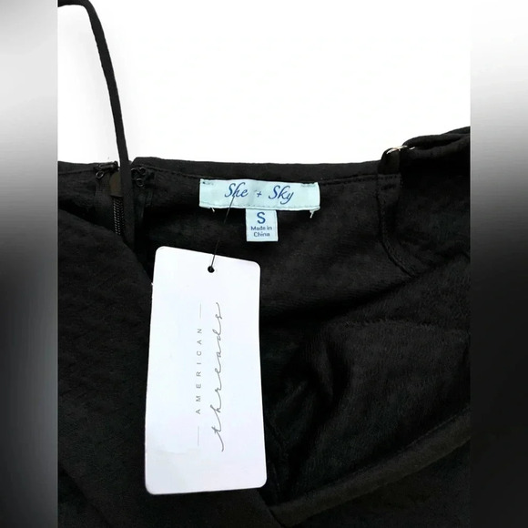 NWT She + Sky Off The Shoulder Textured Dress - Picture 2 of 4